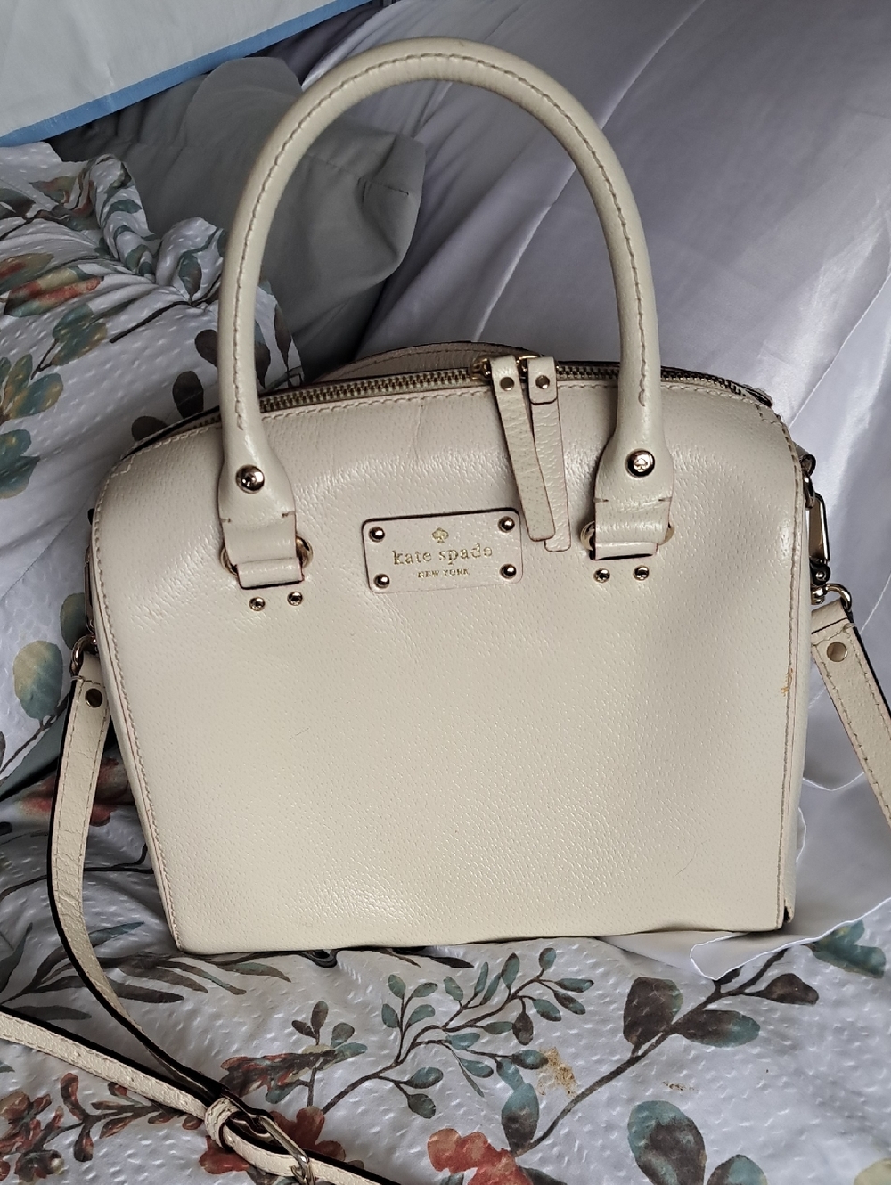 (AS IS) Kate Spade Ivory Leather Satchel with Gold Hardware